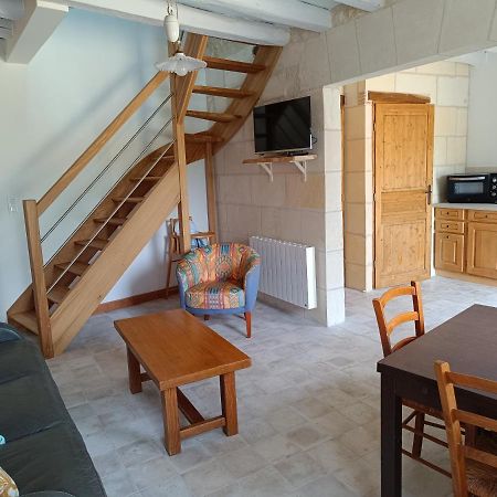 Gite De La Grand Maison Le Noyer Seigy Luaran gambar