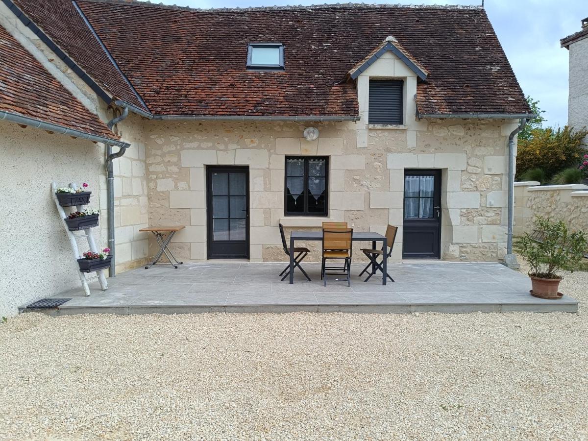 Gite De La Grand Maison Le Noyer Seigy Luaran gambar